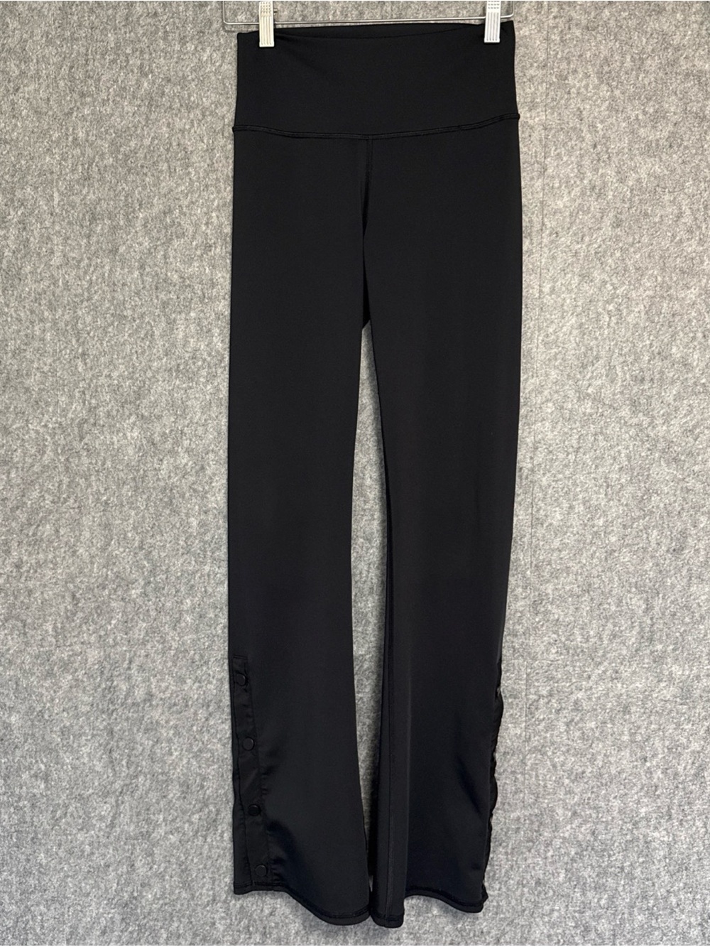 ALO Yoga Black Snap-Cuff Flare Leggings with Side Buttons - Picture 2 of 15